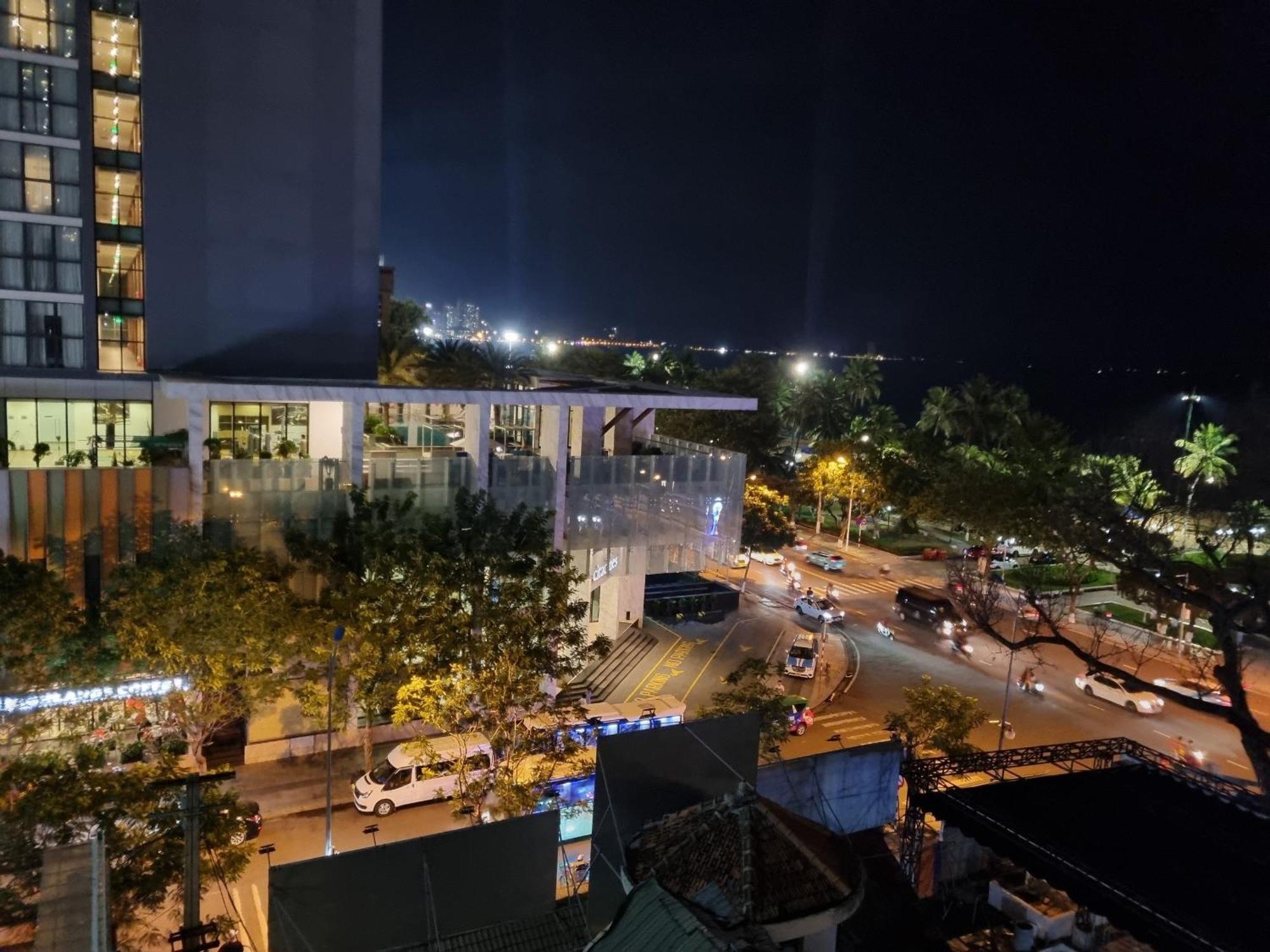 Pho Bien Hotel Nha Trang Buitenkant foto